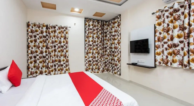 OYO 26905 Hotel Aalishan