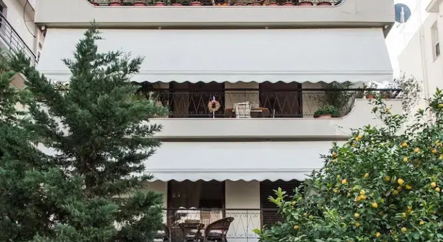 Gorgeous apt in Faliro with view