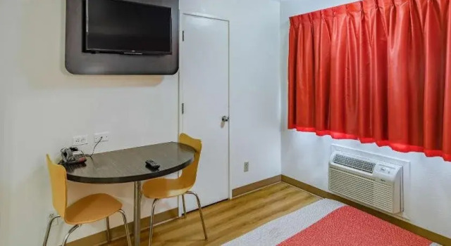 Motel Six Gresham/Portland, Book Motel Gresham Willamette Valley