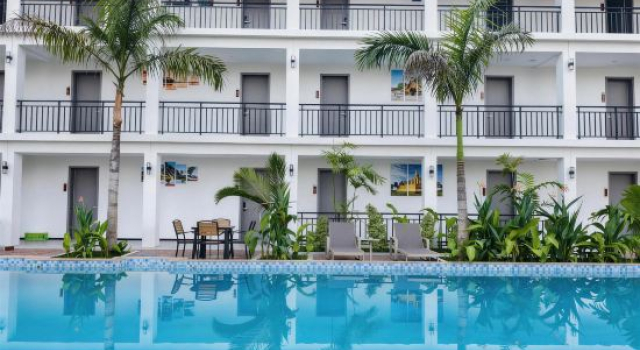 NAMKHAN SCENIC HOTEL (Free pick-up by pre-booking | Shuttle to Night Market & Royal Palace), Book Hotel Luang Prabang Laos