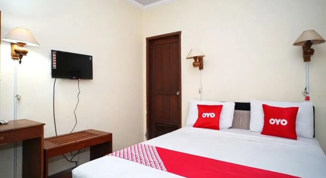 Bandara Hotel Balikpapan by OYO Rooms, Rezervovat Hotel Hotely v Kalimantan s parkováním, Parkování