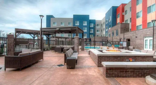 Четырёхместный люкс Residence Inn by Marriott Charlotte Airport