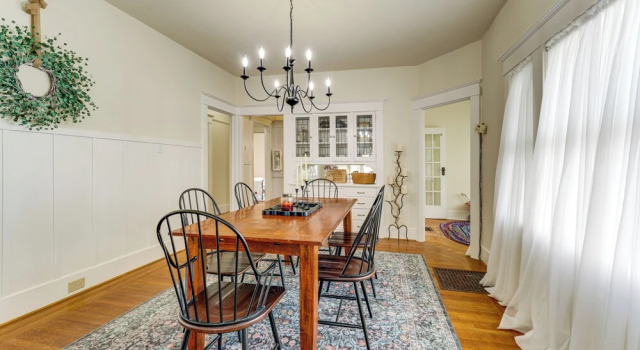 Steps to Main St! Restored Sonora Bungalow w/ Yard, Book Feriehus Sonora 
