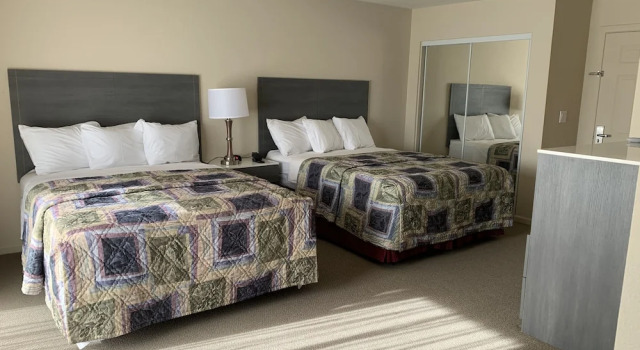 Apple Valley Hotel & Lodge, Rezerwuj Hotel Hotele w Apple Valley z parkingiem, Parking
