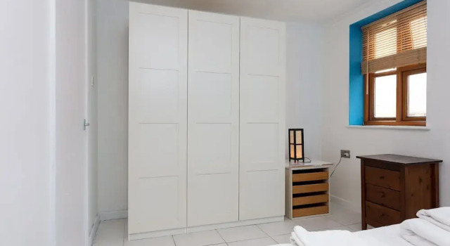 Modern 1 Bedroom Apartment in Shepherds Bush, Varaa Huoneisto Asunnot kohteessa Merseyside, Huoneisto