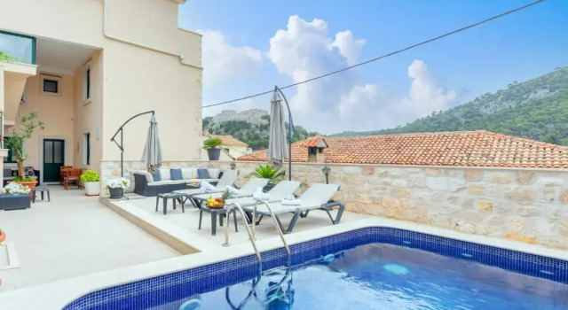 Апартаменты c 1 комнатой Apartments Ante - Hvar center, pool