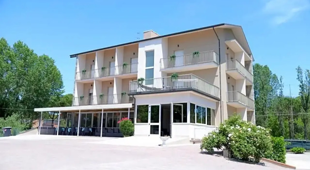 Infinity, Reserva ahora Hotel Cervia 