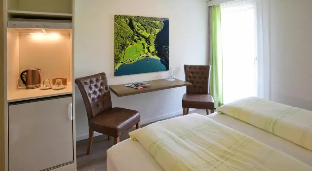 Двухместный номер Standard с балконом Hotel Rhodannenberg AG