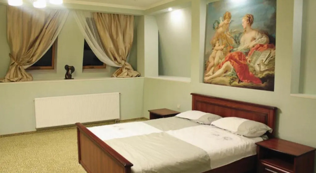 Полулюкс Veles Hotel
