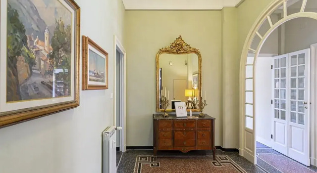 Albaro Classic Apartment by Wonderful Italy