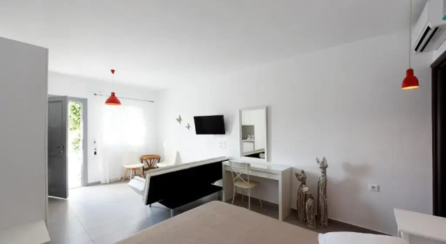 Студия Superior Tsakanos Home