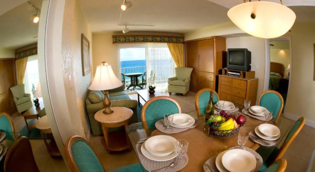 Люкс с 2 комнатами Fort Lauderdale Beach Resort a VRI resort