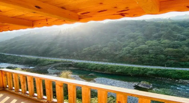 Люкс HiraBungalov