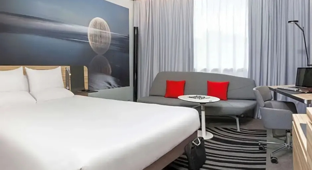 Люкс Novotel Valence Sud