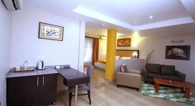 La Cour Hotel Apartments