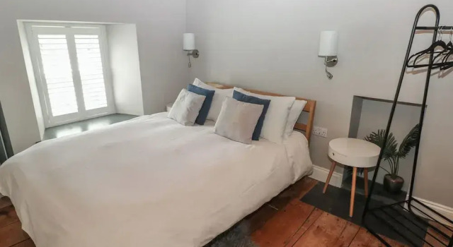 Min-y-ffordd, Prenota Casa vacanze Dinas Cross 