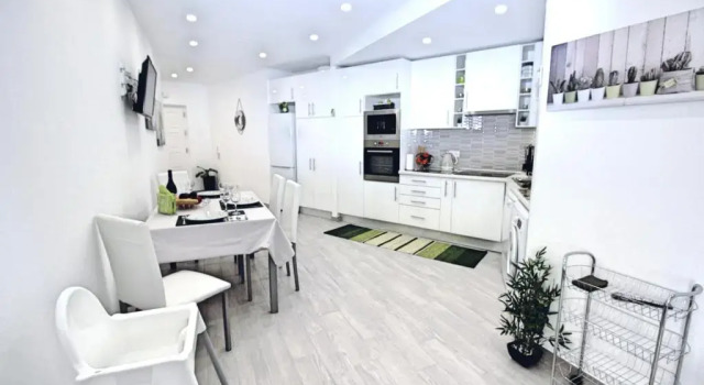 Апартаменты Apartment Praia Rocha Tropical