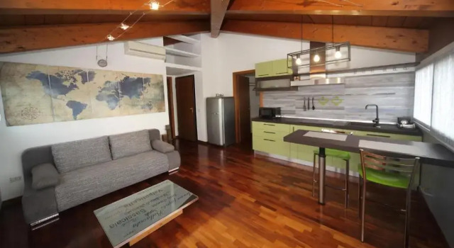 Dosse House, Prenota Appartamento Caponago Lombardia