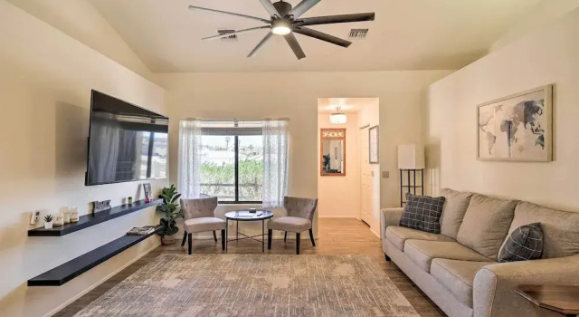 Game Room + Mtn Views: Lake Havasu Escape!