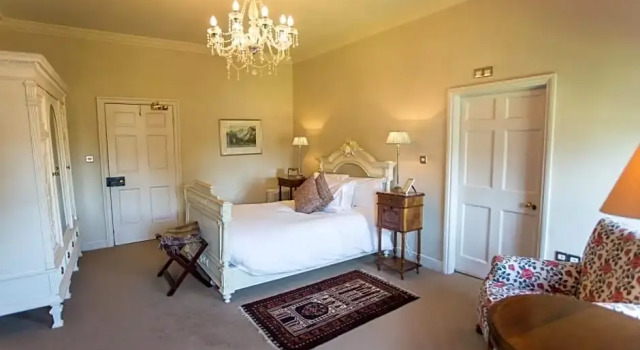 Номер Deluxe Grays Court Hotel