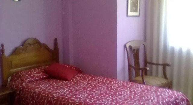 Hotel Nobis Salamanca, Забронировать Отель Недорогие отели Саламанки, рядом с Cueva de Salamanca, недорого