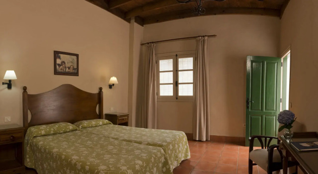 Hotel El Patio, Book Hotel Hotels in Tenerife with Parking, Parking
