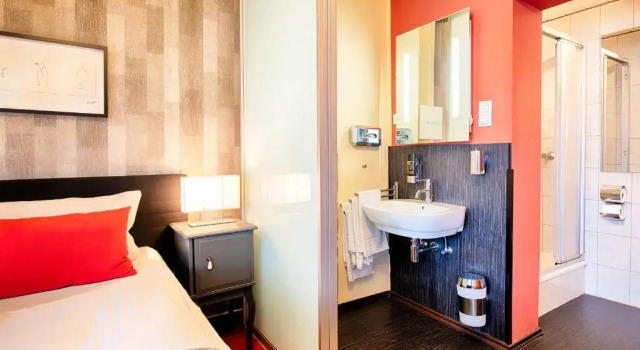 Четырёхместный номер Standard Hotel Fürst Garden