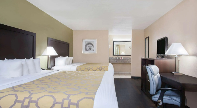 Baymont by Wyndham Lake City, Buchen Sie Hotel SPA-Hotels in Lake City, SPA