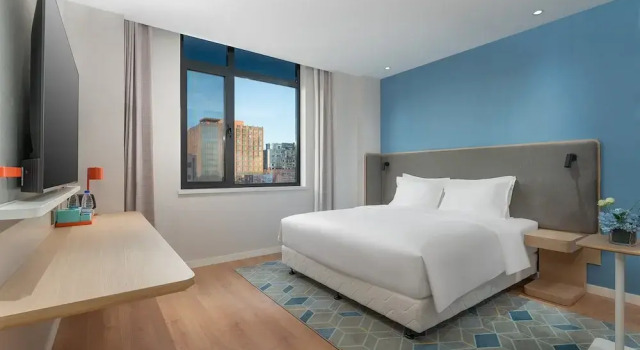 Номер Standard Holiday Inn Express Dandong City Center by IHG