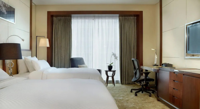 Четырёхместный номер Standard с видом на город The Westin Tianjin