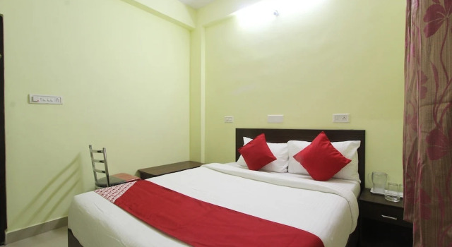 Номер Standard Hotel O V R Residency Near Sri Amruth Chithra Mandira