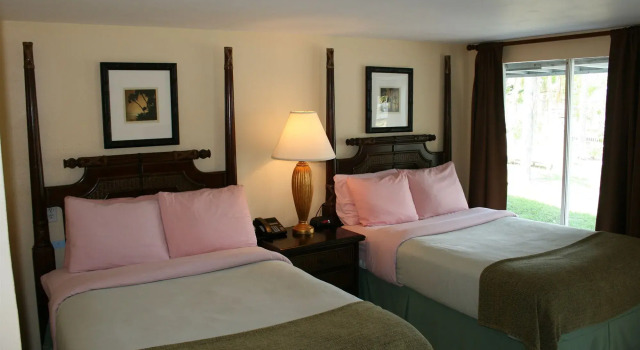 Hidden Harbor Suites