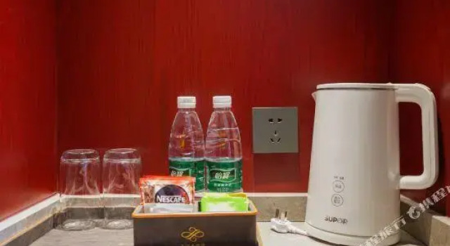 Двухместный люкс Deluxe с видом на озеро Jiayue Yinhu Hotel