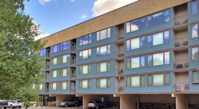 Ski Condo With Short Walk to Lifts - SH501 by Redawning