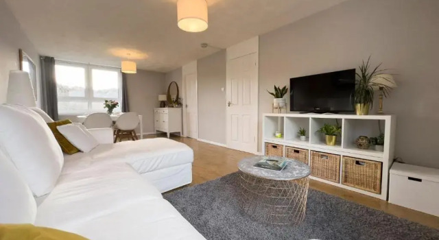 Beautiful & Elegant 2BD Scandi Style Duplex, Buchen Sie Hotel Linlithgow West Lothian