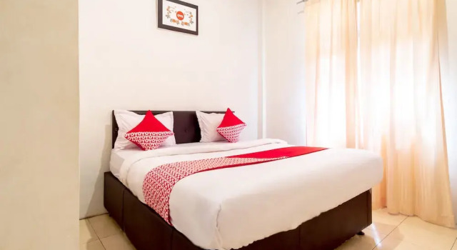 Pondok Wisata Istana Xi by OYO Rooms, Rezerwuj Hotel Medan Sumatra