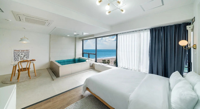 Busan Grey Sands Poolvilla Pension, Забронировать Отель Songjeong Пусан