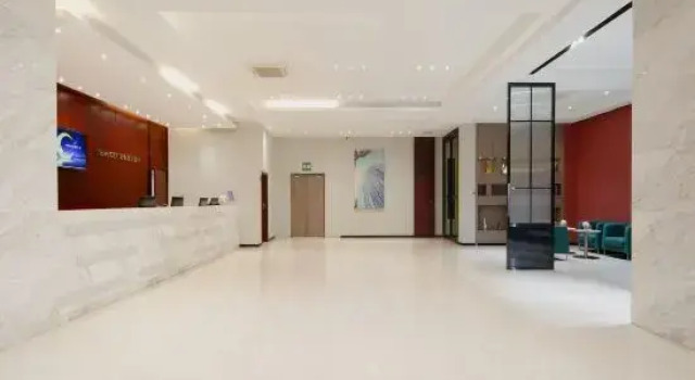 City Comfort Inn Hotel (Hechi Dahua Riverside), Book Hotel Dahua Guangxi