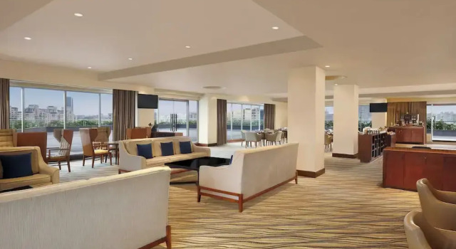 Двухместный номер Standard Пентхаус с балконом The Westin Pune Koregaon Park