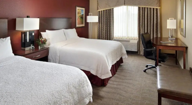 Четырёхместный номер Standard Hampton Inn & Suites Paso Robles