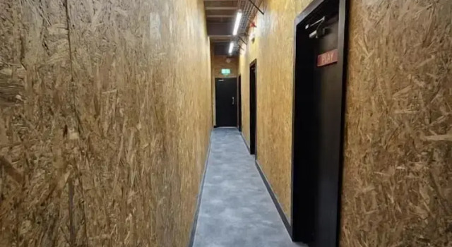 Studio 95 - Shared & Private Rooms, Buchen Sie Hostel Hostels in South Wales, Hostel