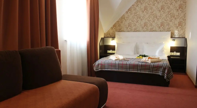 Двухместный номер Luxury Kiev 365 Park Hotel