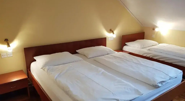 Четырёхместный номер Standard Hotel Roškar