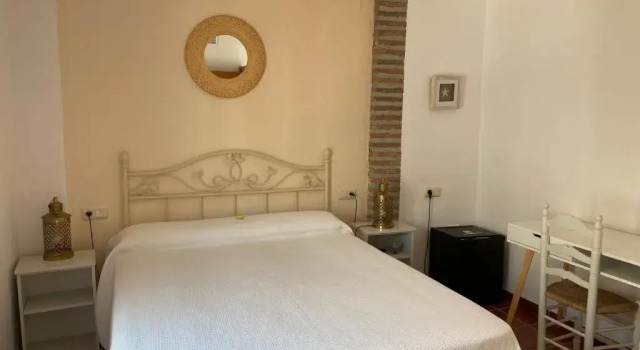 Двухместный номер Standard с балконом Hostal San Juan