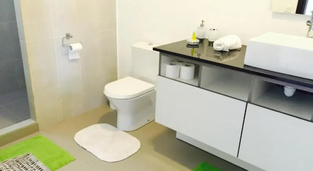 Апартаменты Charmant appartement central avec jardin privé