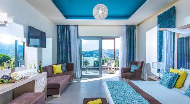 Двухместный номер Luxury с видом на море Blue Bay Resort Hotel