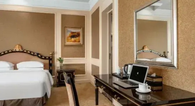 Люкс Deluxe Lijing Hotel (Qilou city three general store)
