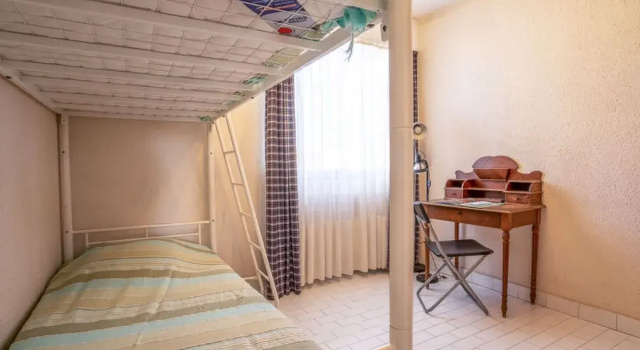 Les Marinas Dulysse Iv, Réserver Hôtel Hôtels à Camargue avec parking, Parking