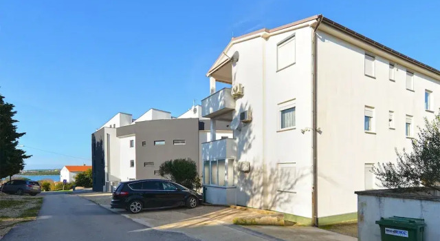 Apartments Baresic