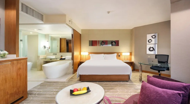 Двухместный люкс Deluxe Centara Grand at Central Plaza Ladprao Bangkok